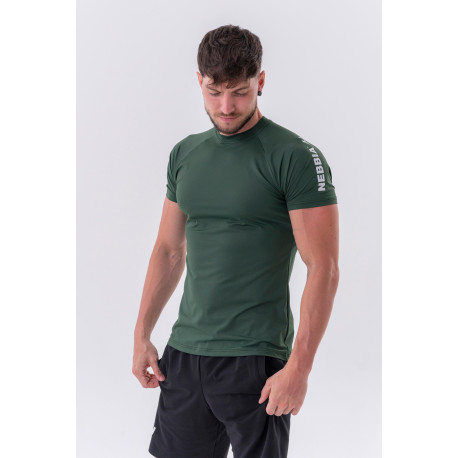 NEBBIA : ФУТБОЛКА SPORTY FIT T-SHIRT "ESSENTIALS" 326 DARK GREEN