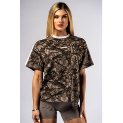 NEBBIA : ФУТБОЛКА Relaxed Tee POWER Black 894 "Light Brown Camo"