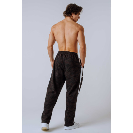 NEBBIA : ШТАНЫ Relaxed Sweatpants POWER 904 Dark Brown Camo